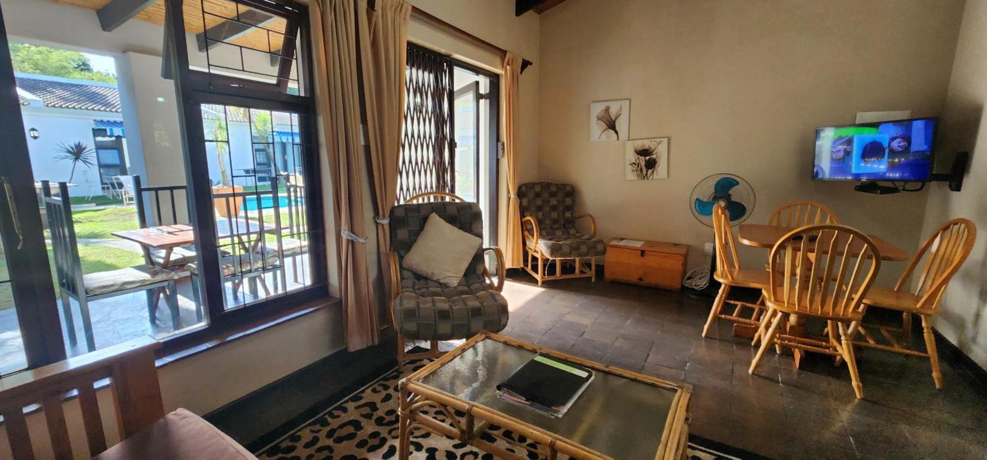 B My Guest Hotel Knysna Exterior photo