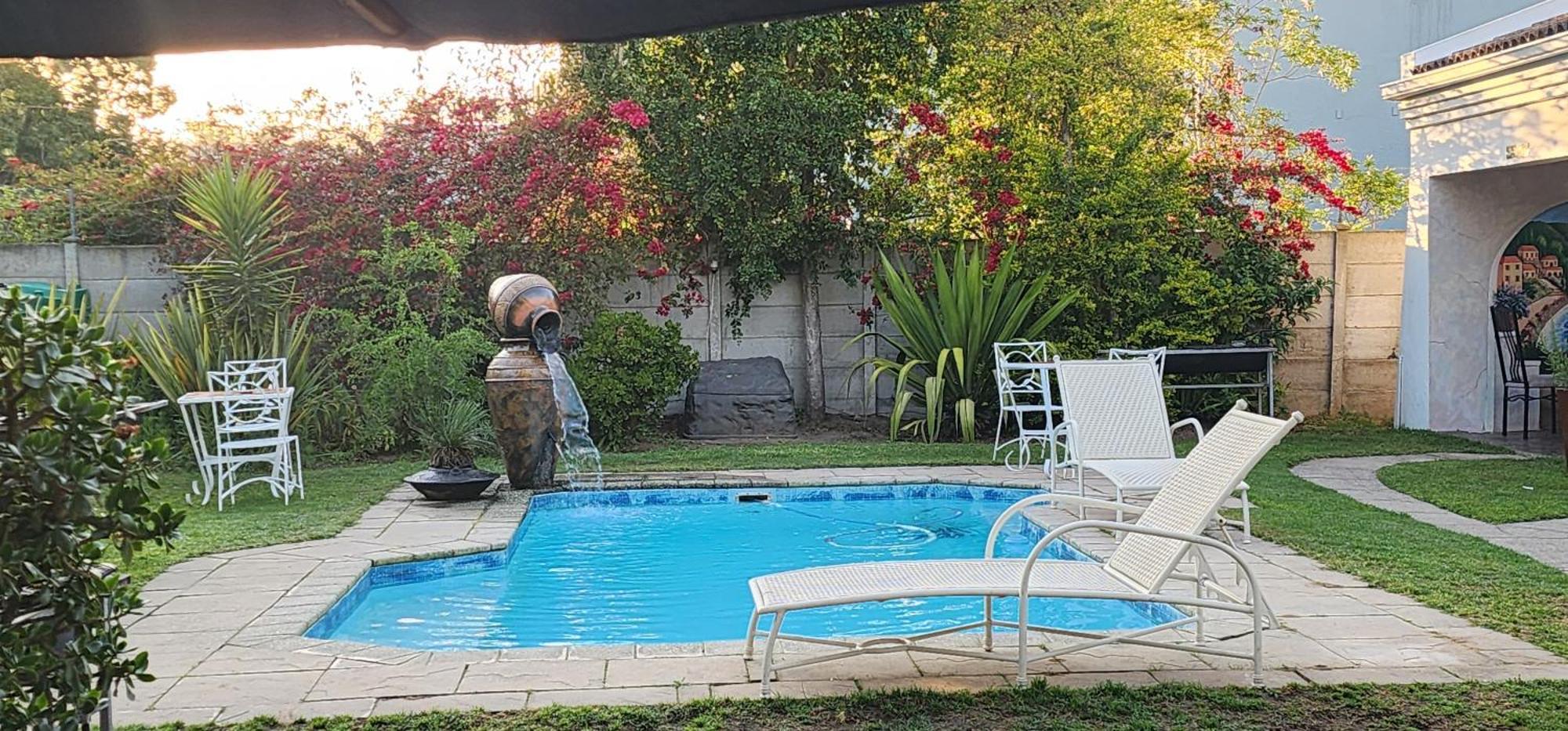B My Guest Hotel Knysna Exterior photo